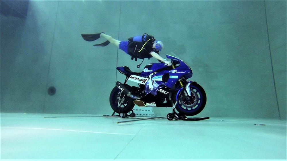 Yamaha immersa a -10metri-2.jpg