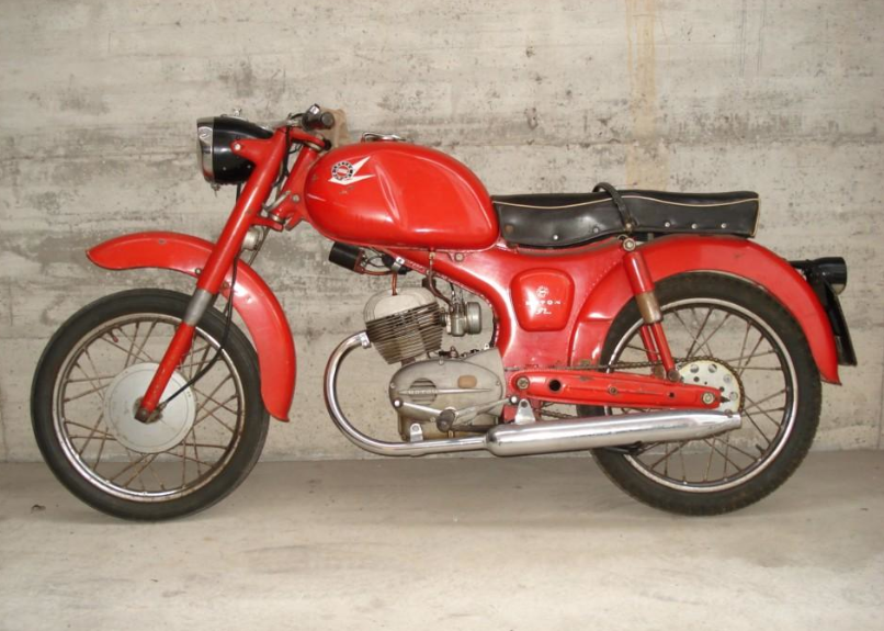 MOTOM-junior-100-1965.png