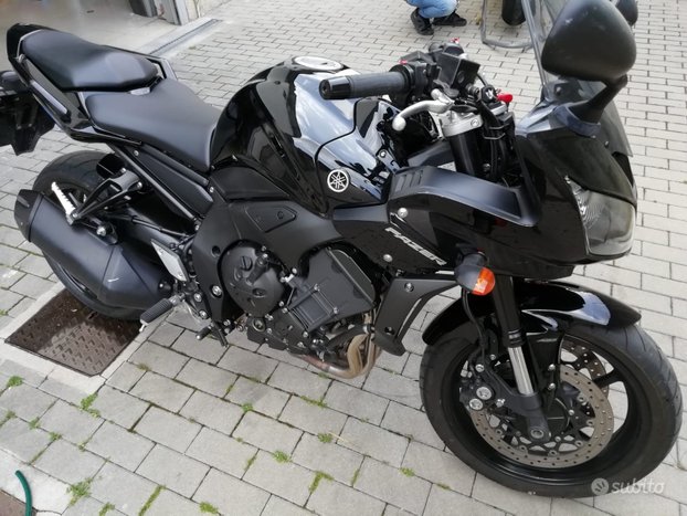 yamaha z1 fazer.jpg