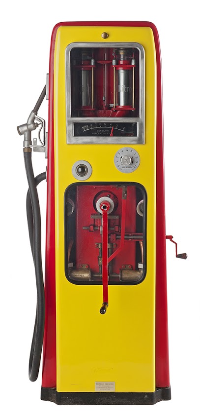 143-crae-vintage-petrol-pump-19551.jpg