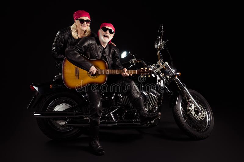 photo-aged-bikers-man-lady-couple-sit-chopper-moto-feel-young-rock-bike-festival-meeting-play-sing-guitar-band-wear-photo-199354848.jpg