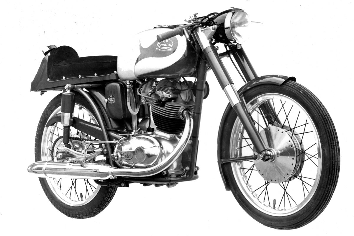 175-Gran-Sport-1958.jpg