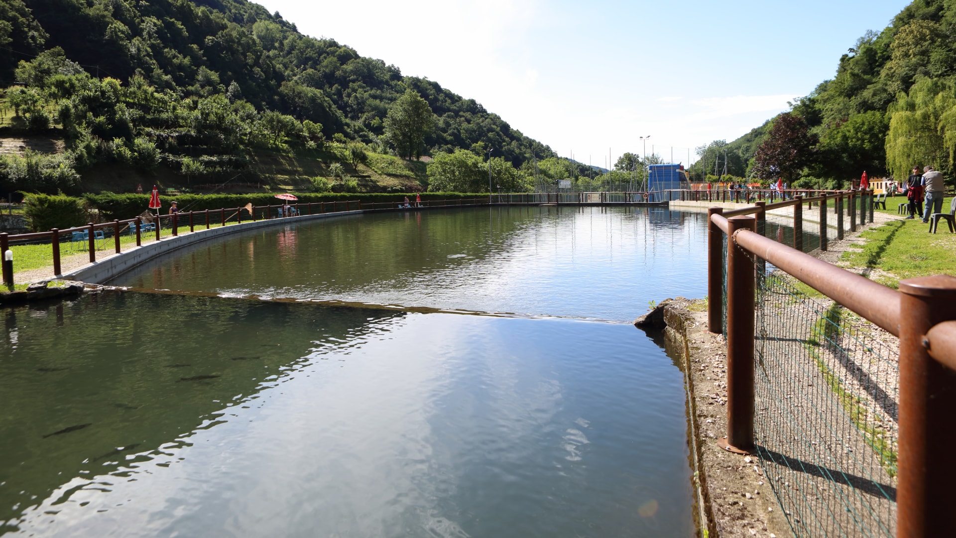 Osteria-Lago-Azzurro-San-Pietro-Mussolino-pesca-sportiva.jpg