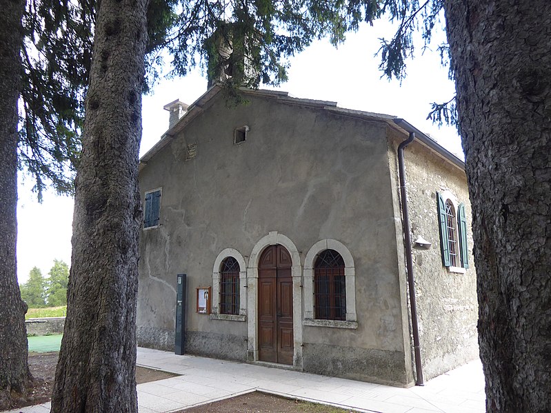 Avio,_chiesa_della_Madonna_della_Neve_01.jpg