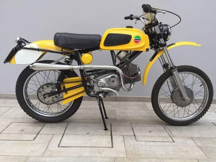 Laverda reolarità corsa 1978.jpg