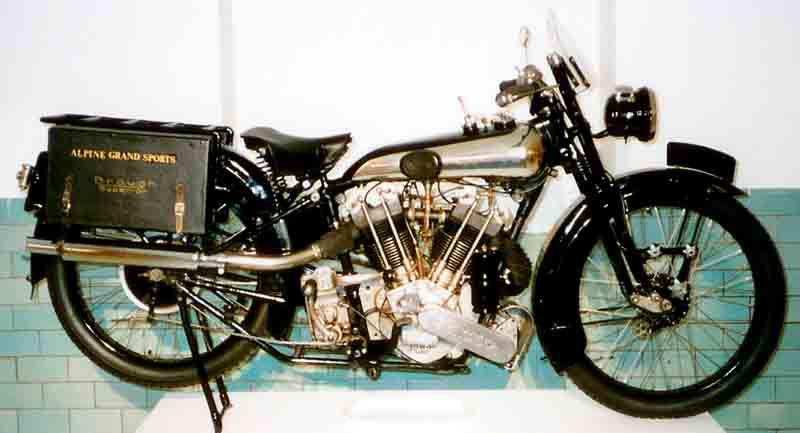 Brough_Superior_SS_1000_1925.jpg