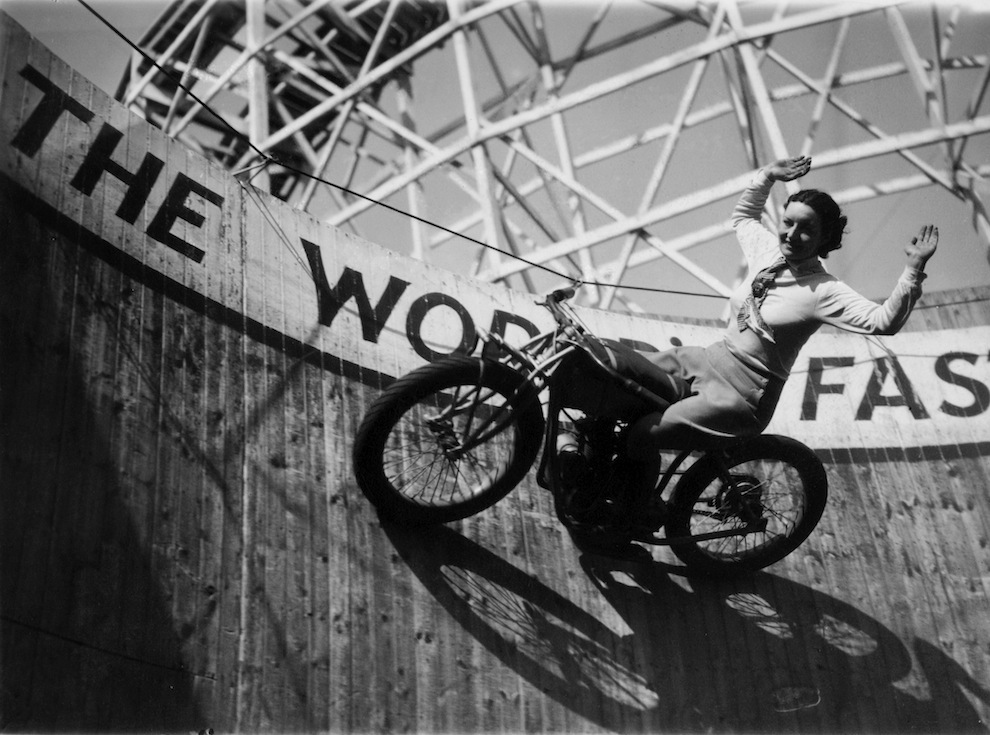 zene-na-motorima-27.jpg