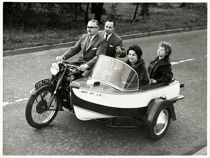 sidecar barca.jpg