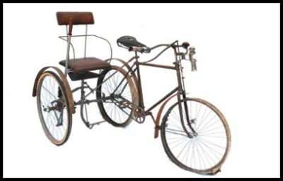 03 Bicicletta di sicurezza con vetturetta laterale bertoux 1893 400px.jpg
