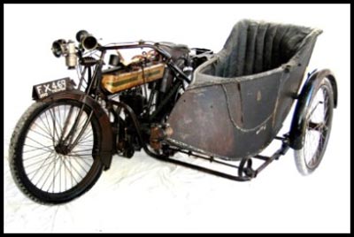 05 Triumph con carrozzino mills e fulford 1910 400px.jpg