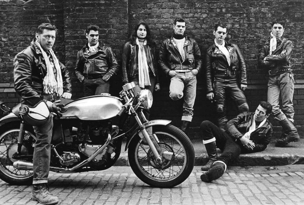 motovaganza-England-Rocker-Dudes[1].jpg