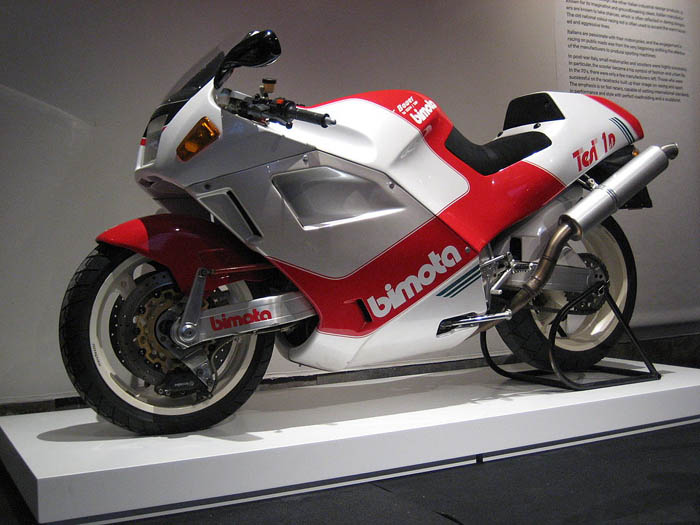 1024px-Bimota_Tesi_1D_SR r.jpg