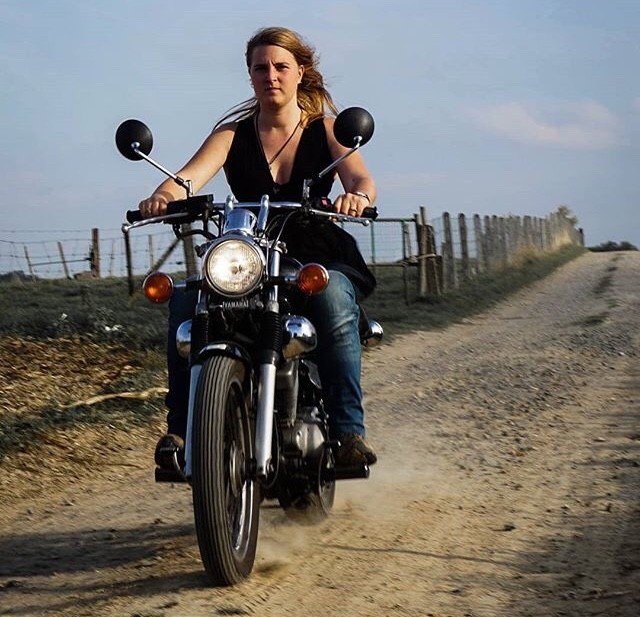 virago   250.jpg