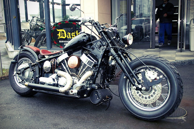 custom-yamaha-motorcycle-dragstar-dash-springer-2.jpg