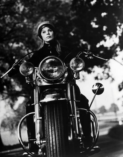 the-girl-on-a-motorcycle_a-l-14397162-13198925.jpg