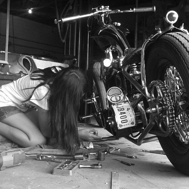d3b9c3238552300bb01c6a91f7dd5449--hot-wheels-biker-girl.jpg