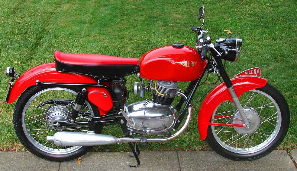 Gilera_150_sport.jpg