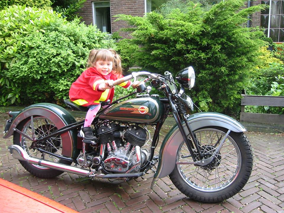 bikerina1.jpg