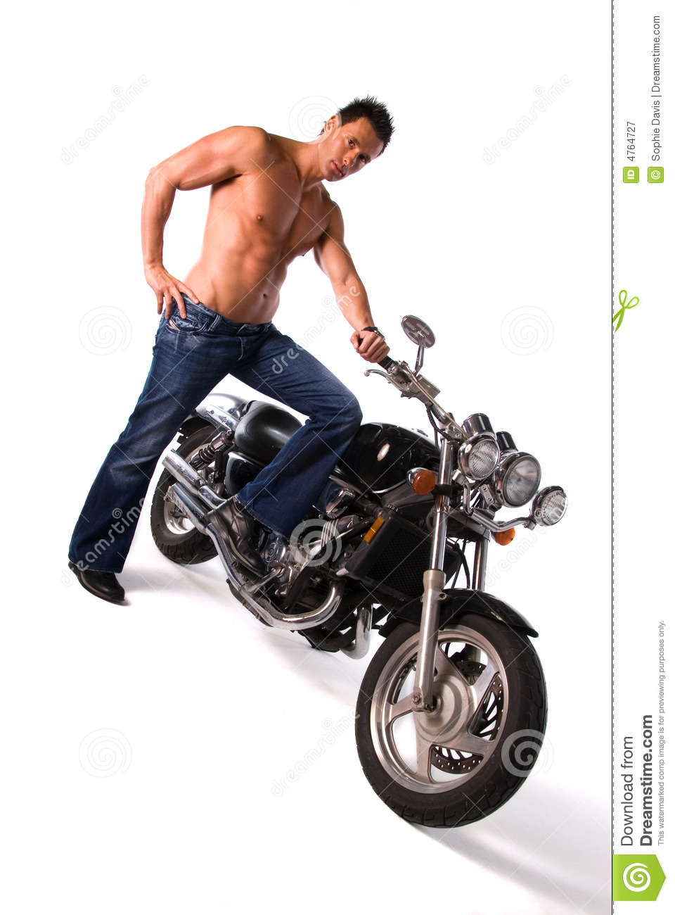 uomo-sexy-del-motociclista-4764727.jpg